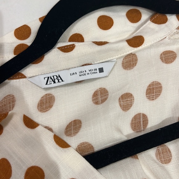 Zara orange polka dot crop blouse - Picture 2 of 2